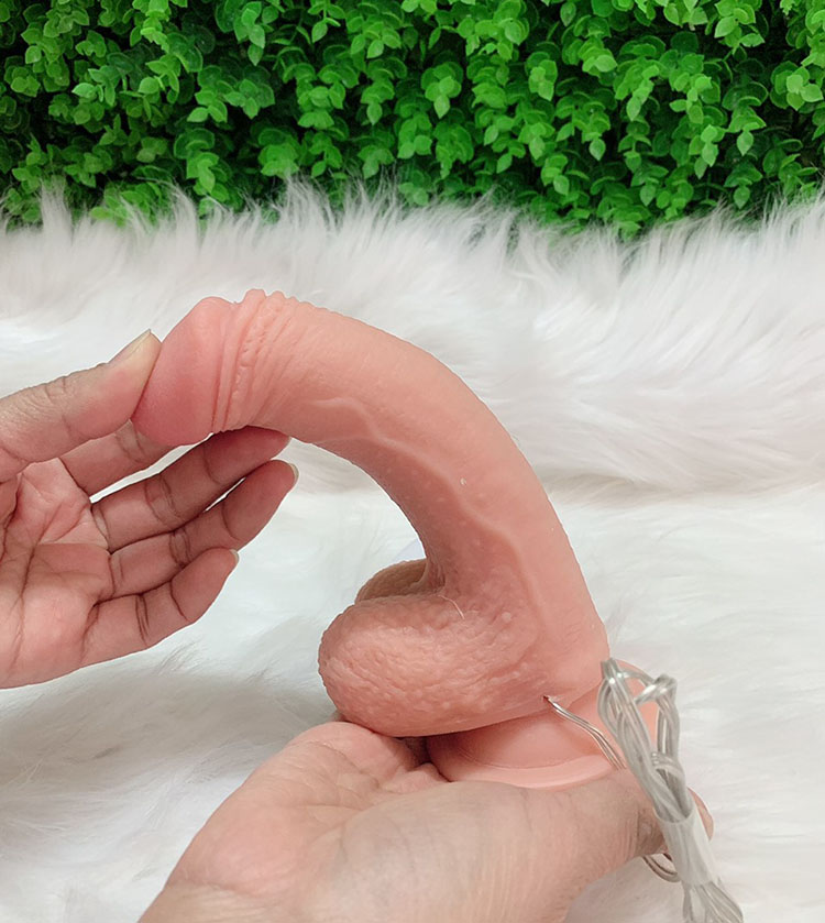Cận cảnh chất liệu silicon 2 thớ si&ecirc;u mềm mịn Lovetoy Jame DV58F