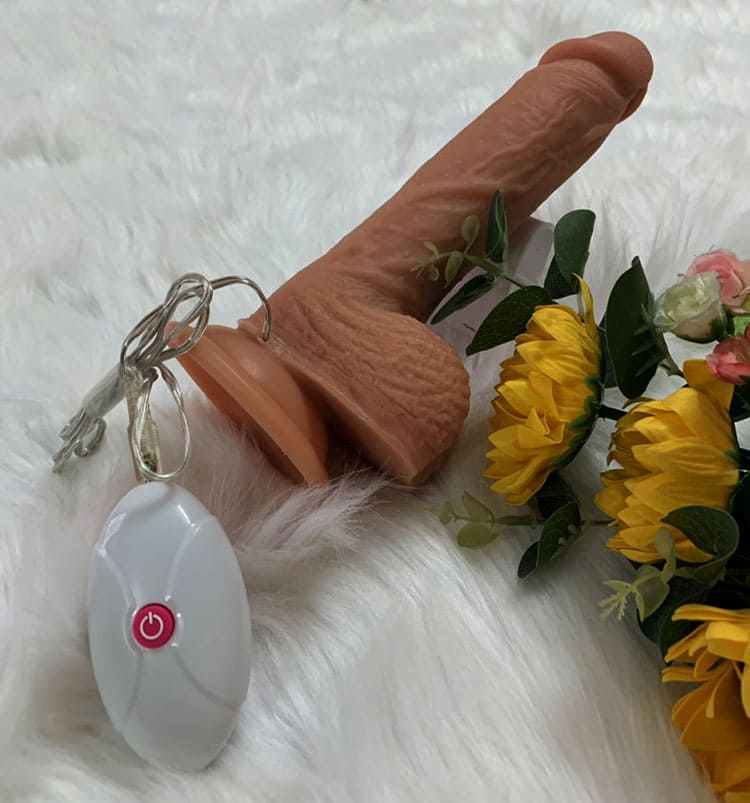 Hình ảnh bao bì dương vật siêu mềm có rung Lovetoy Nature Cock Leo DV58G