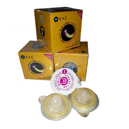 Ảnh cận cảnh chi tiết phần đầu bao cao su bi lớn CD01