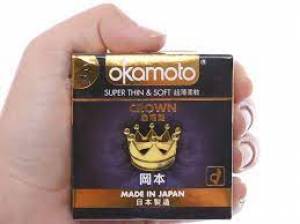 Bao Cao Su Okamoto Crown Kích Cở Nhỏ Siêu Mỏng Và Mềm Mại Hộp 3 Cái