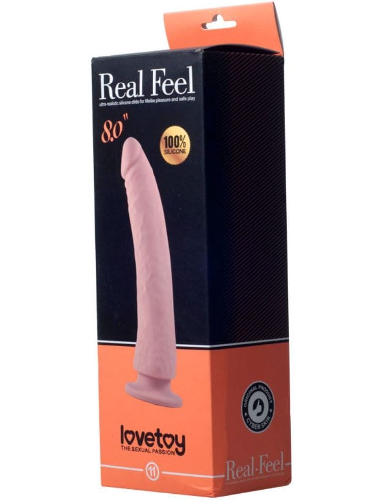 Ảnh cận cảnh chất liệu mềm mại của dương vật Lovetoy Real Softee