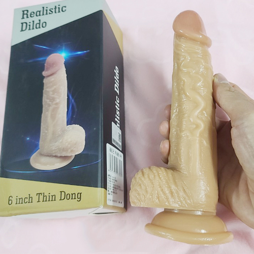 Ảnh cận cảnh chất liệu silicon dẻo mịn của Dildo Realistic DV43B