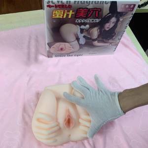 Âm đạo có bàn tay gợi cảm kèm lỗ nhị